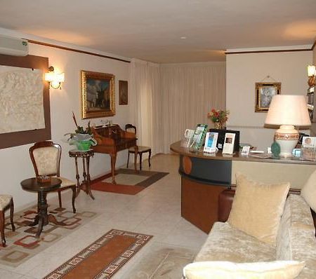 Hotel Canusium Canosa di Puglia Dış mekan fotoğraf